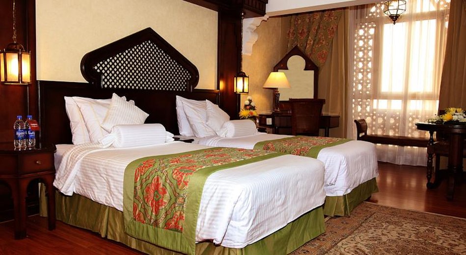 Arabian Courtyard Hotel & Spa photo3
