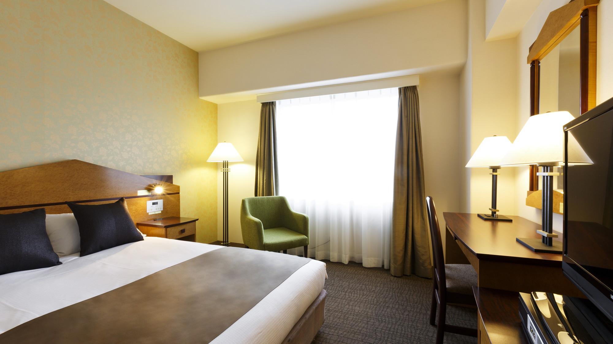 Semi Room, Moderate, Semi Double Bed, Smoking