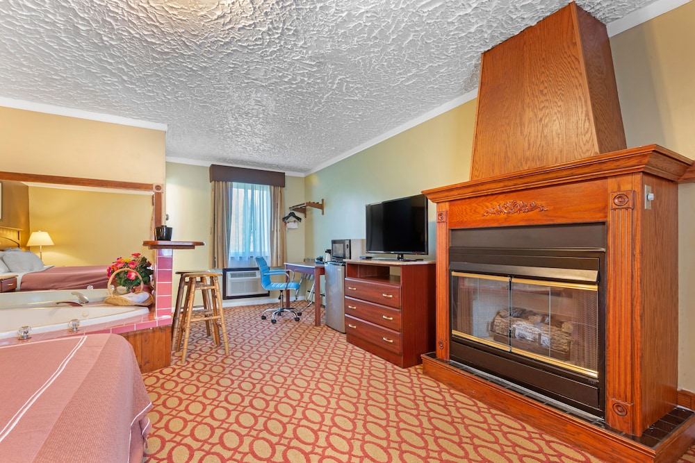 Americas Best Value Inn & Suites - Clarence/Buffalo East 37/49