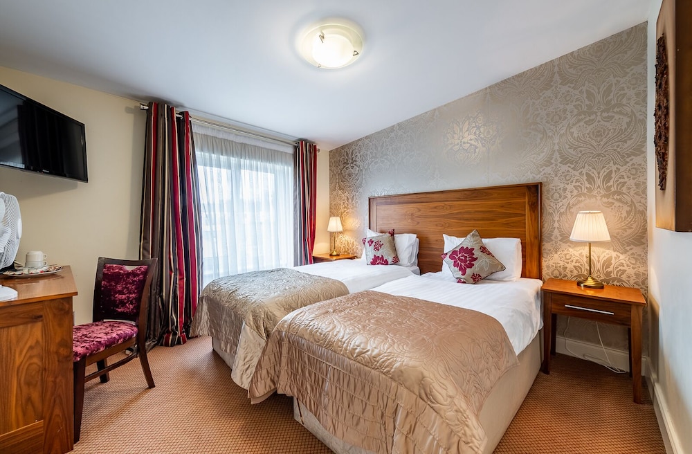 Foley's Guesthouse Hotel 18/43