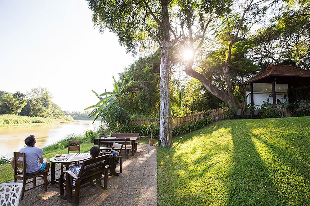 Lanna Dusita Riverside Boutique Resort. 42/50