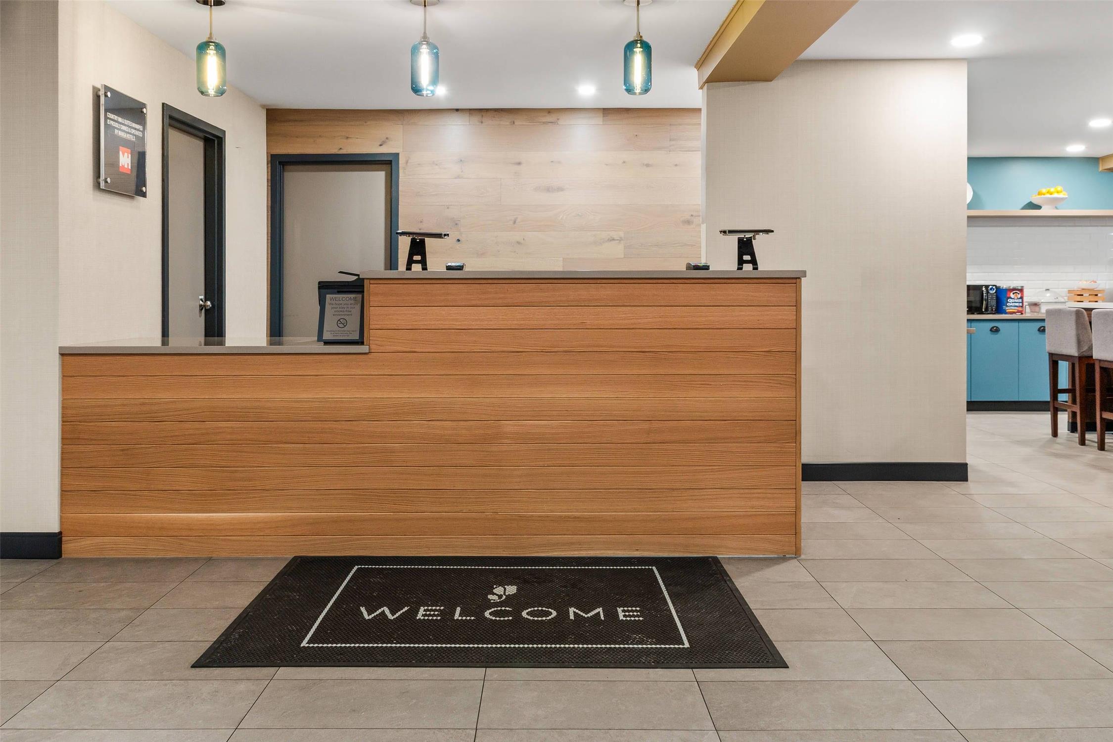 Country Inn And Suites By Radisson Winnipeg Mb 2/15