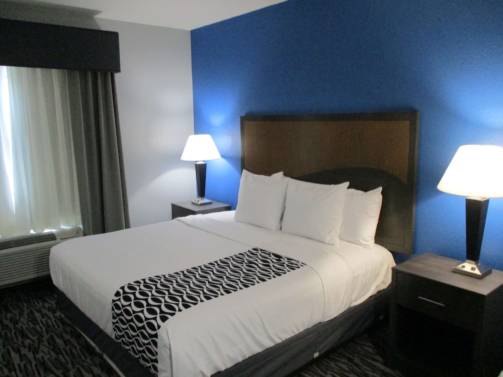 Best Western Atoka Inn And Suites 10/38
