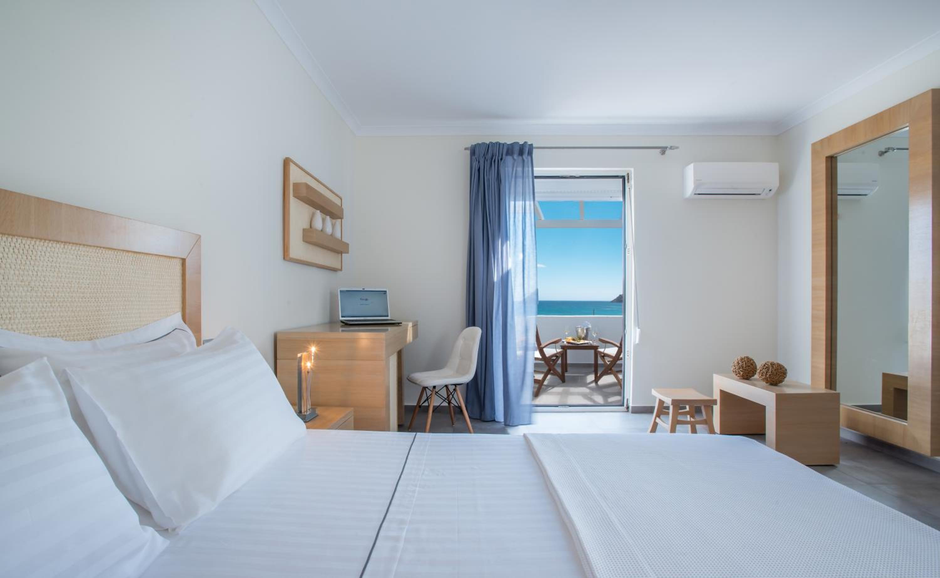 HORIZON, MILOS, ROOM