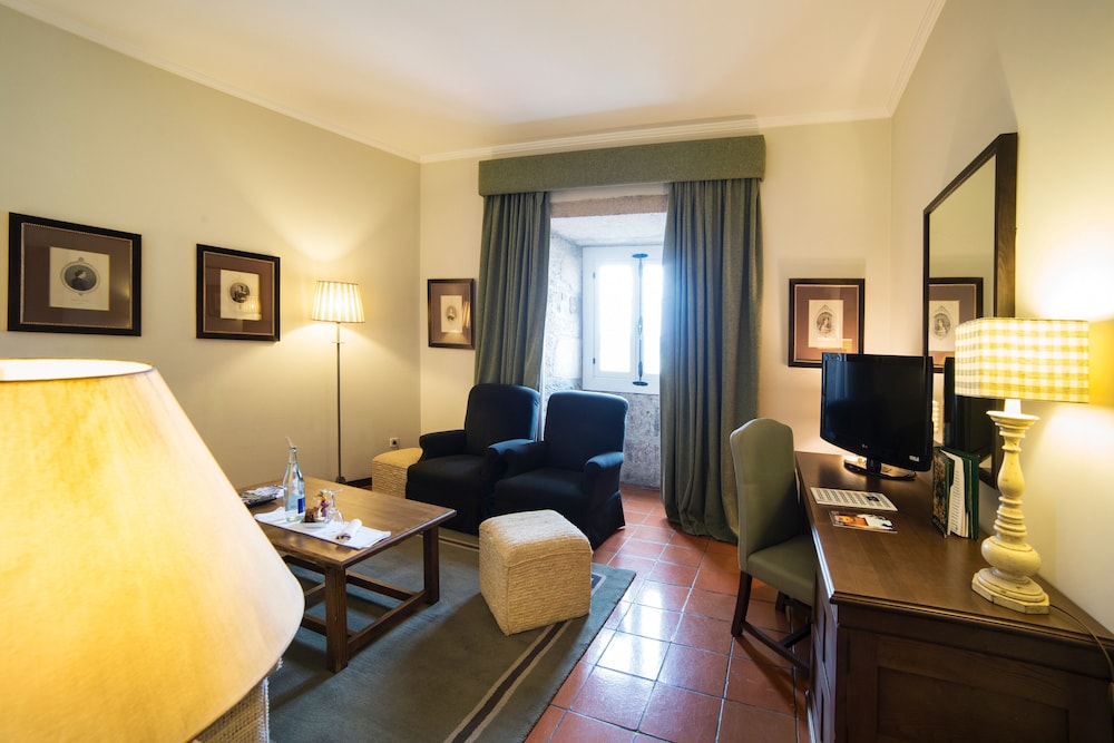 Parador de Monforte de Lemos 25/50