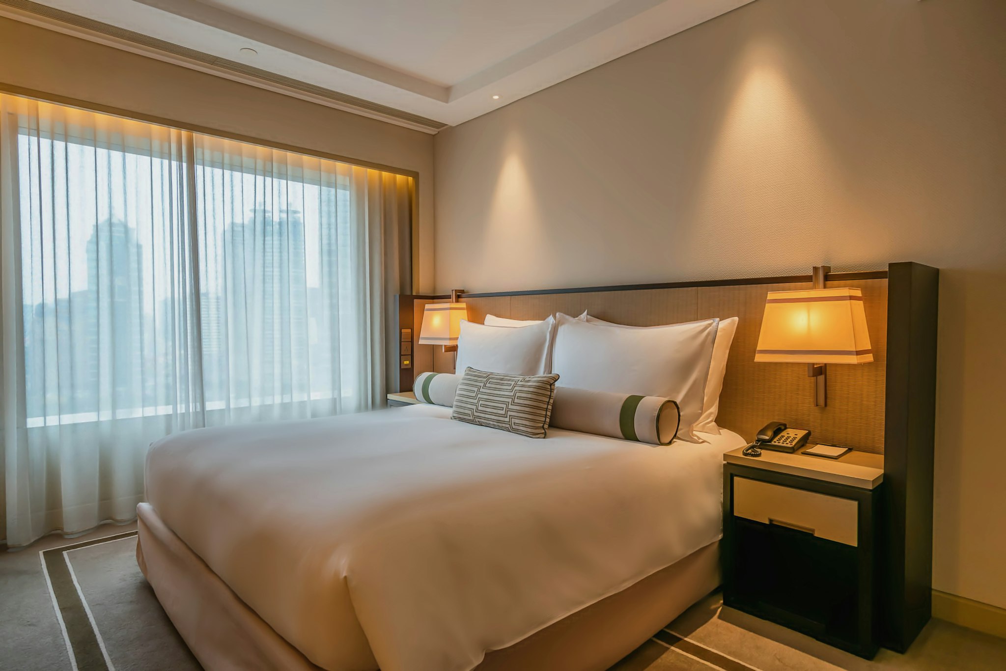 2 Bedrooms, Suite, Pearl Tower