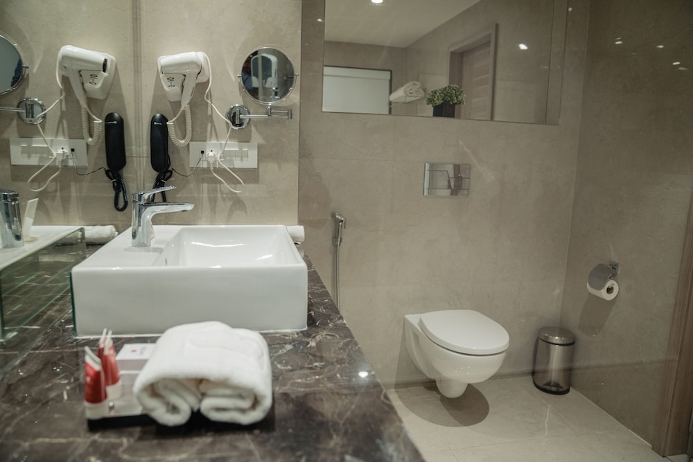 Lords Inn Rajkot 14/15