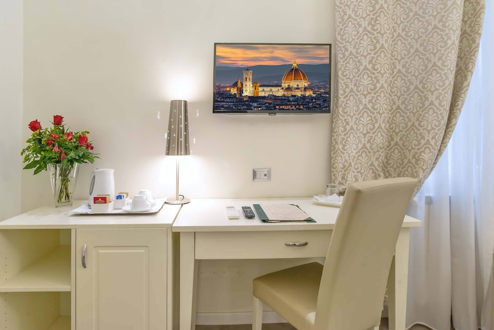 Hotel Accademia 46/56