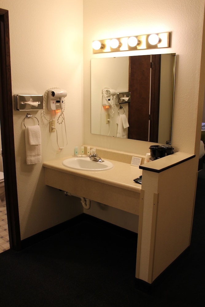 Quality Inn And Suites Goldendale 30/38