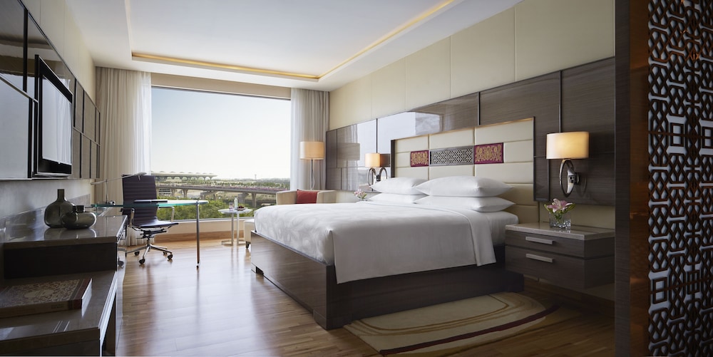 Jw Marriott Hotel Mumbai Sahar 11/40