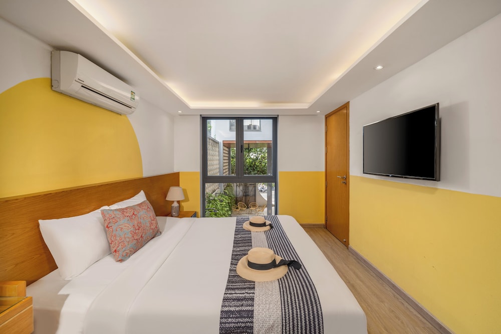 ECONOMY, APARTMENT