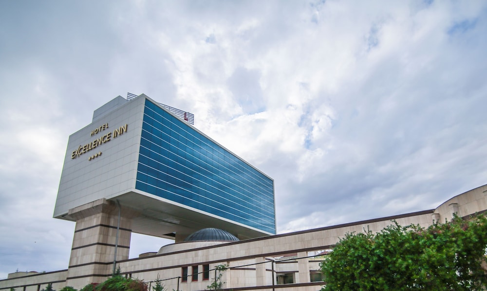 Hotel Excellence Inn 6/35