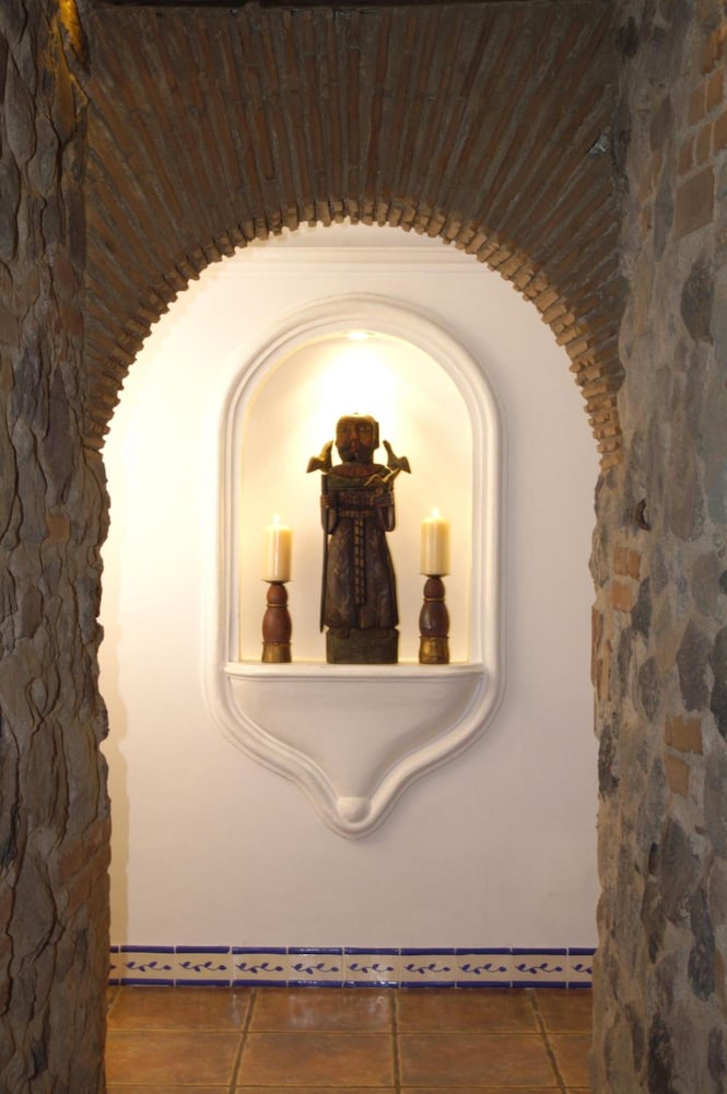 Casa Encantada 13/59