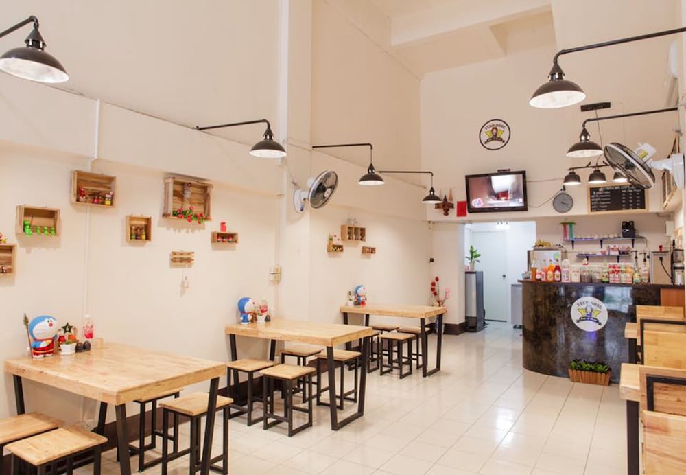 Starnong Café & Hostel 14/17