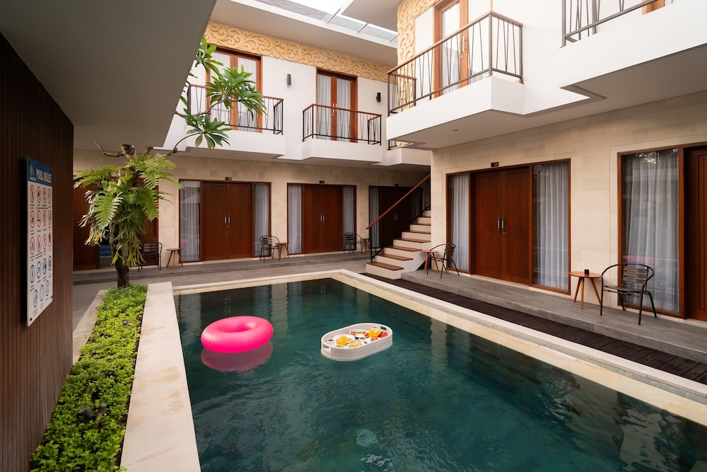 Mahesa Home Seminyak 38/50