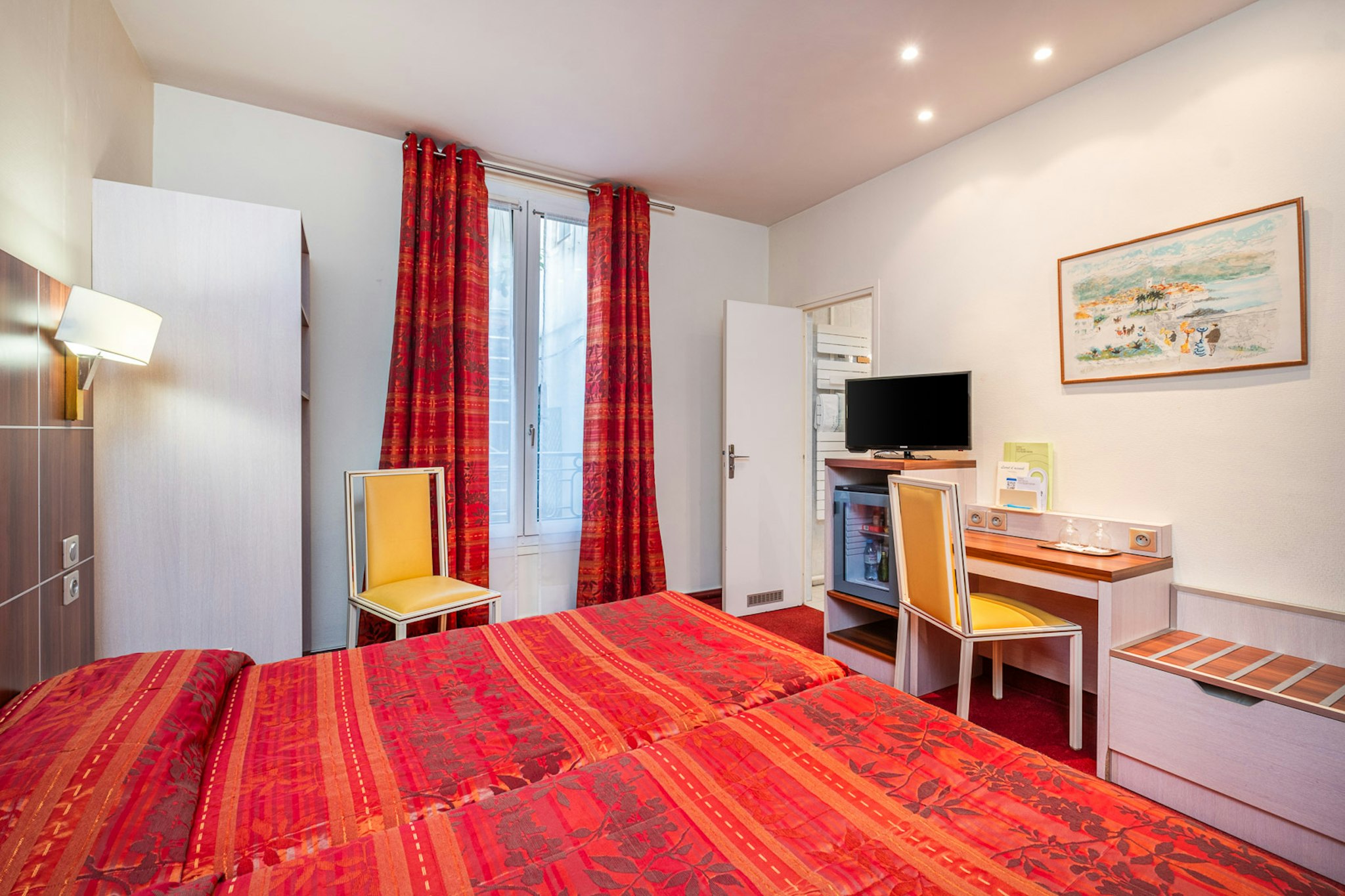 HOTEL TERMINUS MONTPARNASSE 12/63