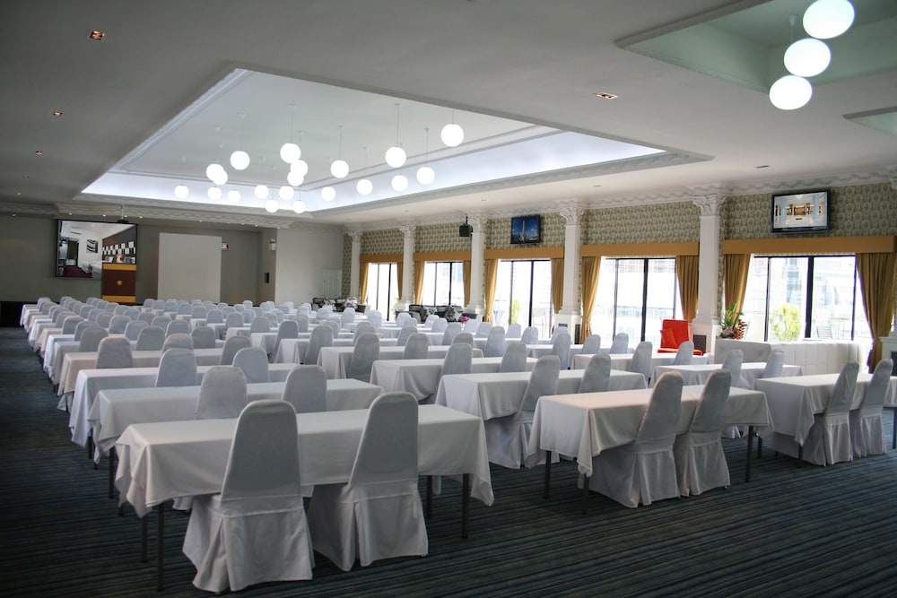 Baiyoke Boutique Hotel 40/41