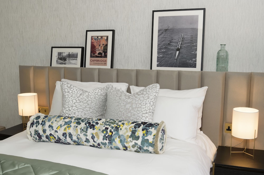 The Gonville Hotel 36/80