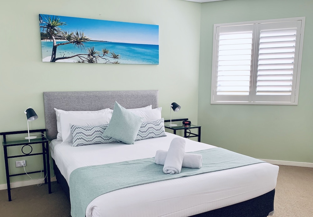 Ocean Views Resort 27/70