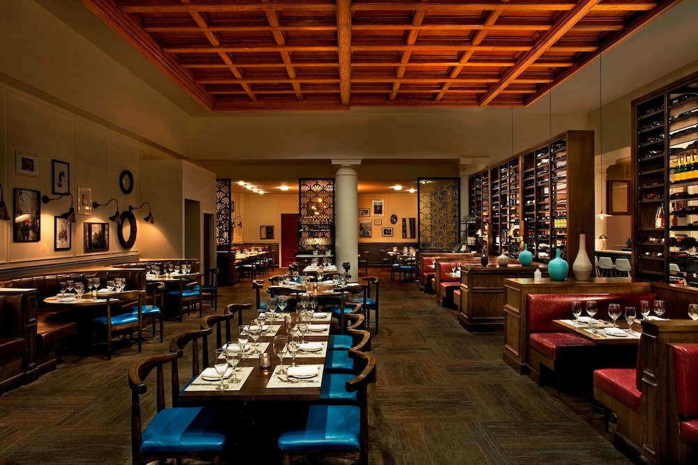 Le Meridien Tampa, The Courthouse 33/35