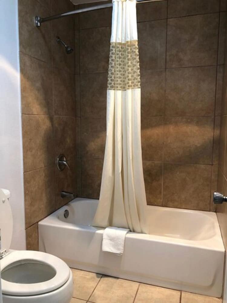 Americas Best Value Inn Alpine 20/33