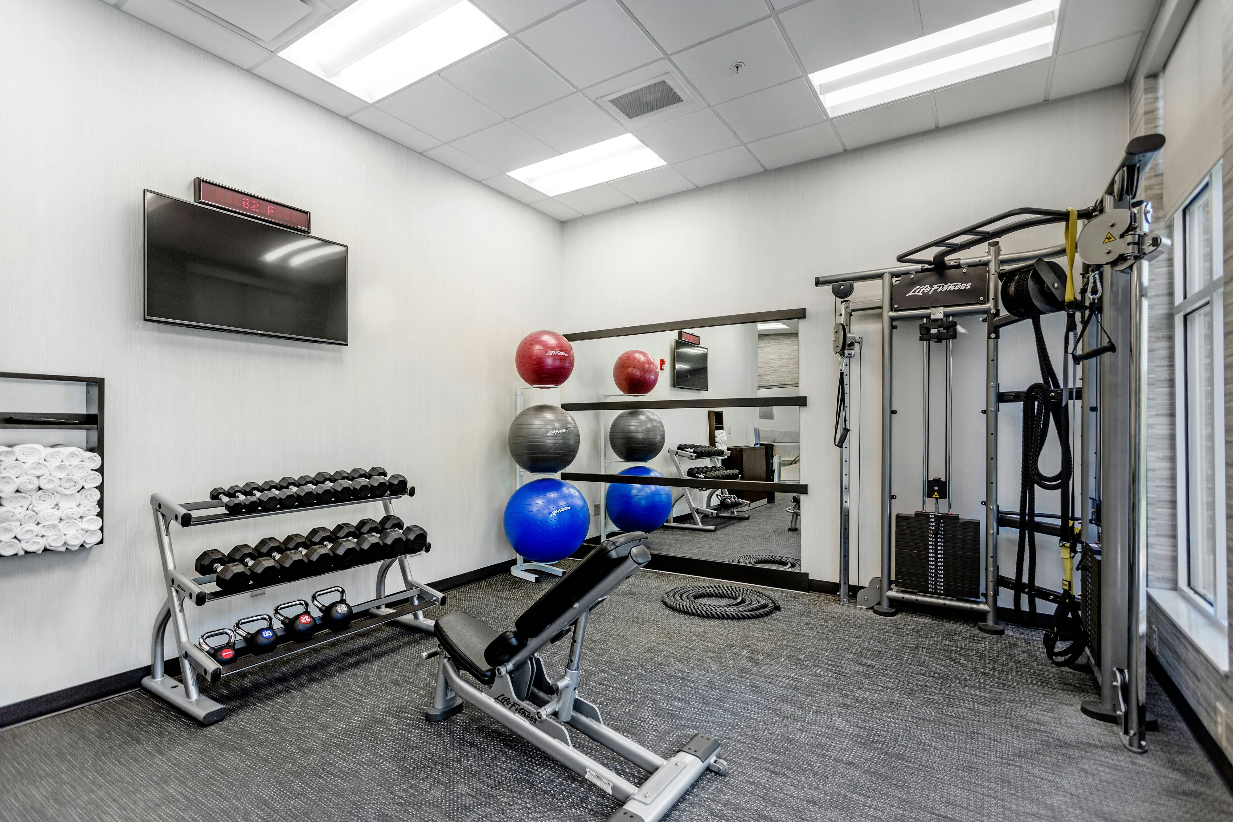 Courtyard by Marriott Easton-Columbus 6/12