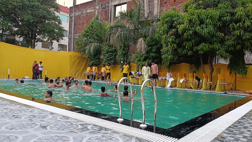 BODHGAYA REGENCY HOTEL 47/50