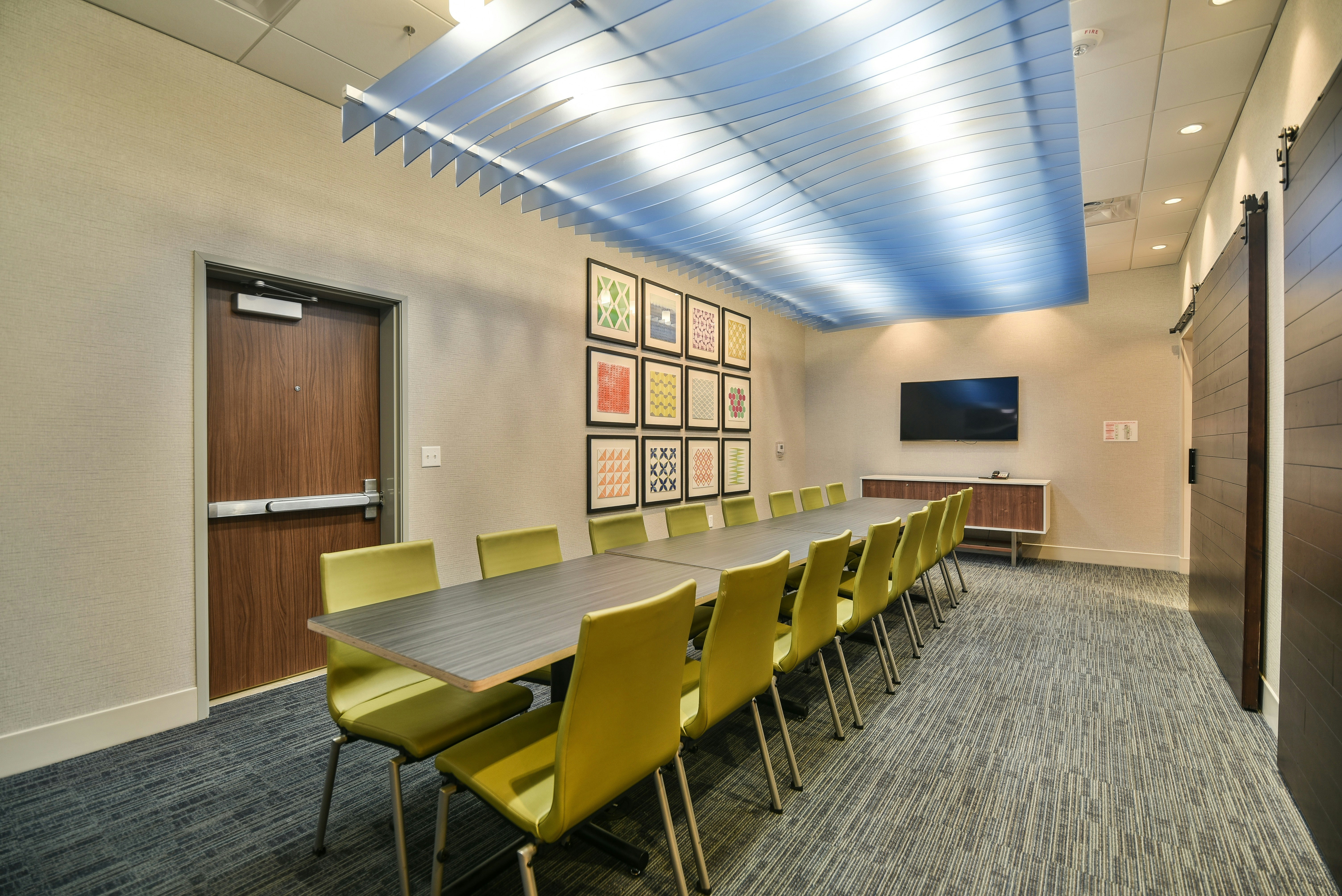 Holiday Inn Express & Suites Lehi Thanksgiving Point 56/58