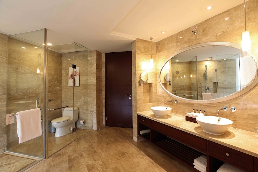 جناح استوديو تنفيذي بسرير كينج، Beijing Marriott Hotel Northeast 5/6