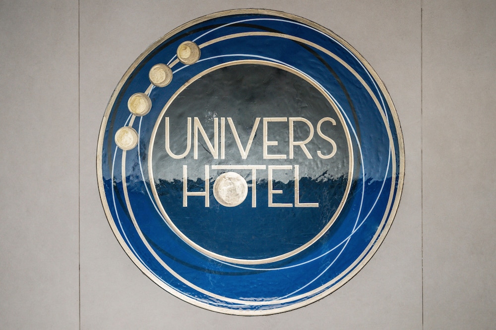 Hotel Univers 32/50