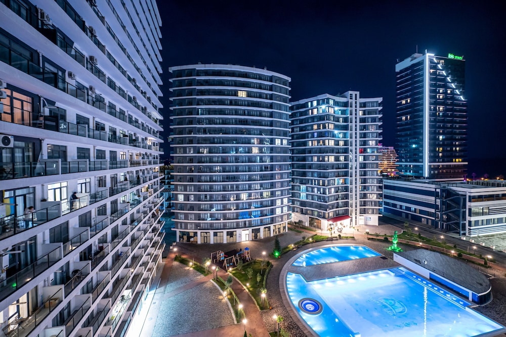 White Sails Residential Hotel in BATUMI