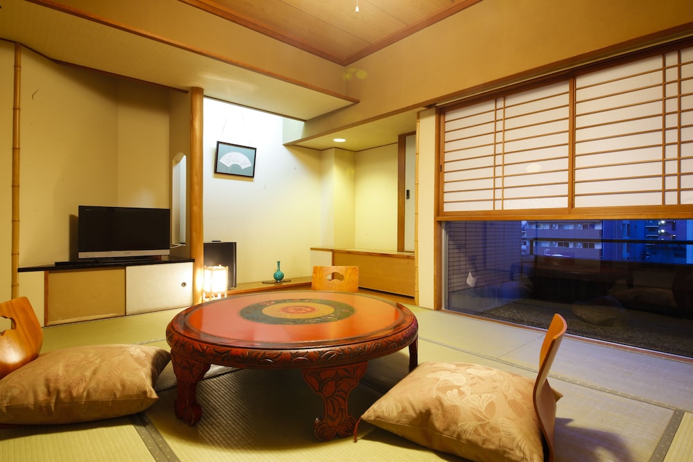 Hotel Kuramoto 34/60