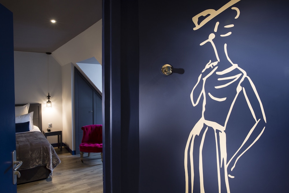 Hotel Mademoiselle 21/50