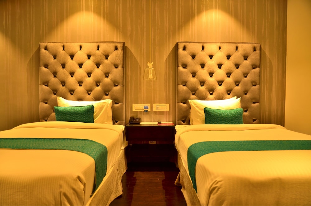 Hotel Deccan Serai 16/34
