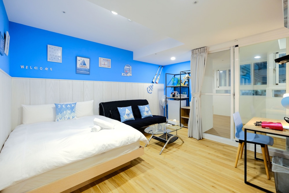 Color Fun Inn 52/60