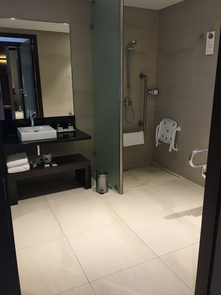PUERTO NORTE DESIGN HOTEL 23/63
