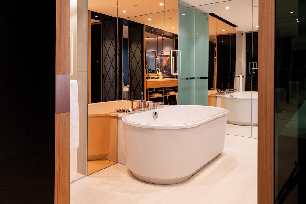 Andaz Munich Schwabinger Tor 76/76
