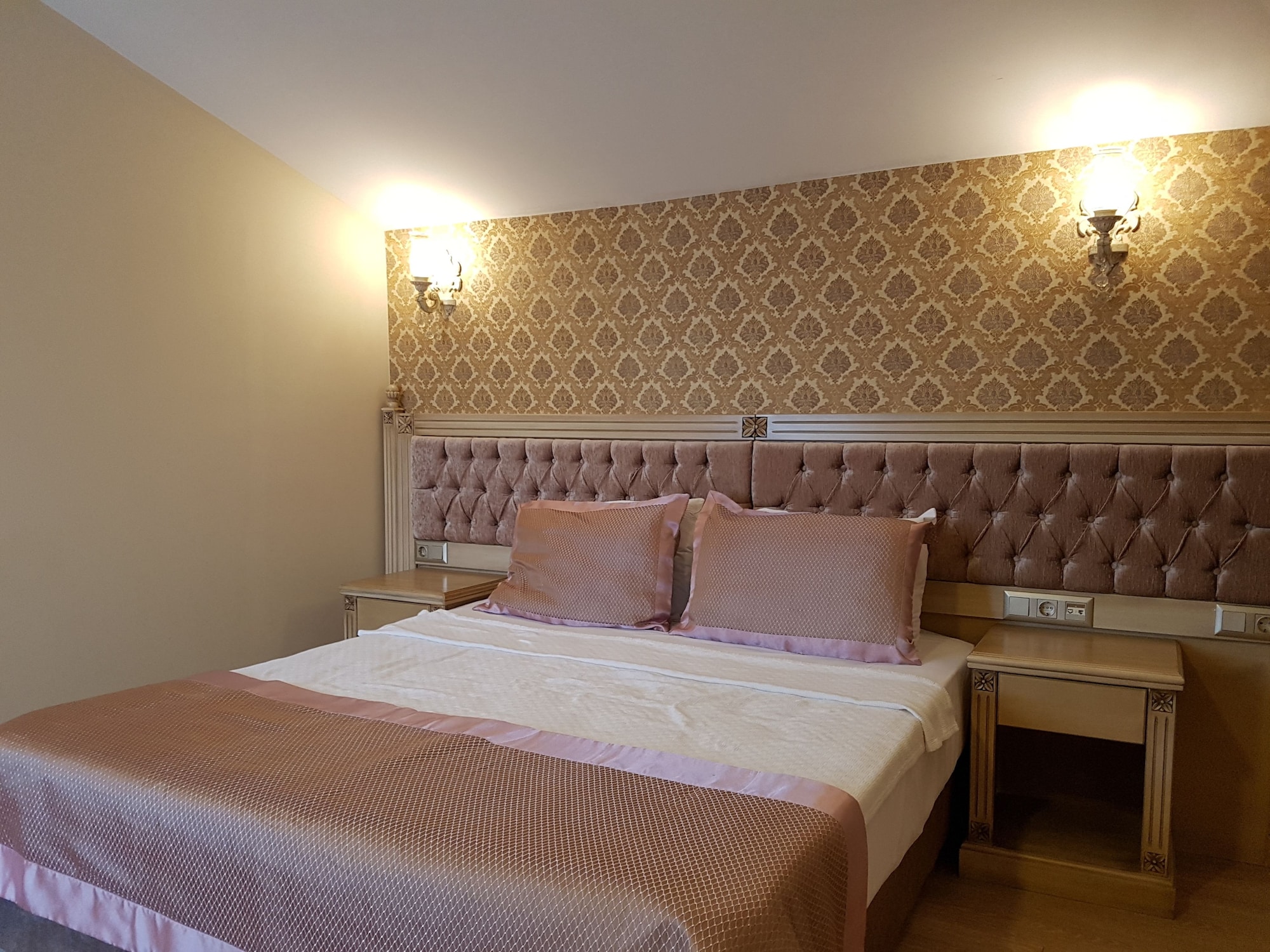 BASIC, KING BED, BEACH FRONT, SEA VIEW