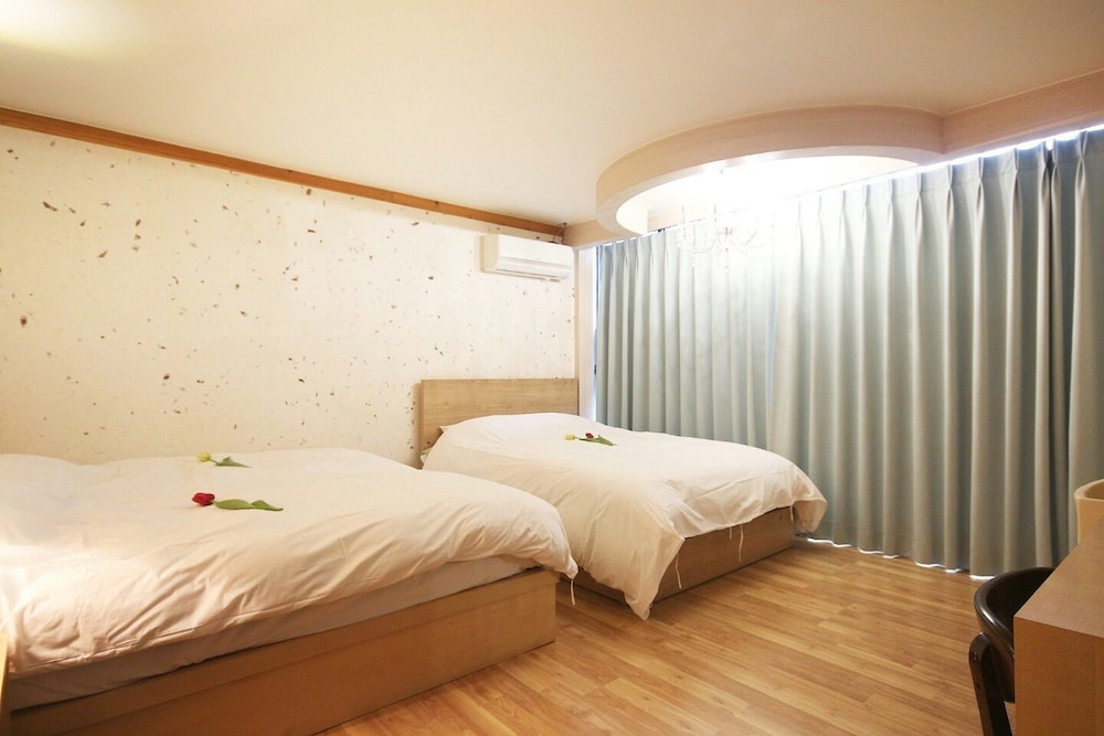 Jeonju Tourist Hotel 18/34