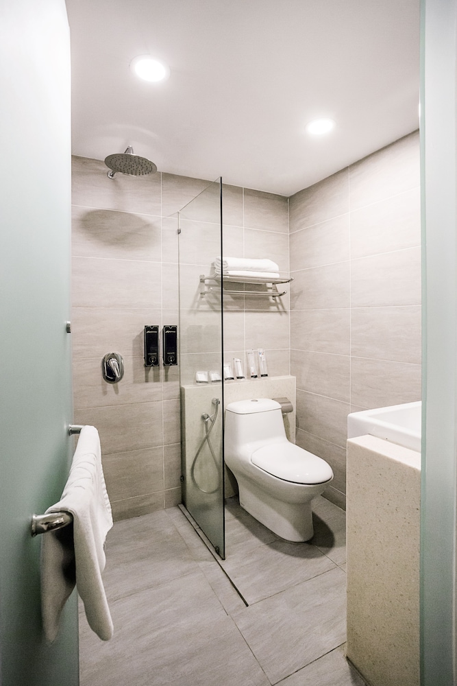 Manhattan Business Hotel 14/45