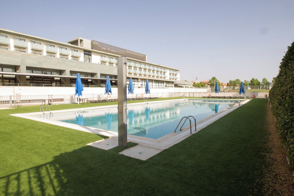 Occidental Aranjuez Formerly Barcelo Aranjuez 64/68