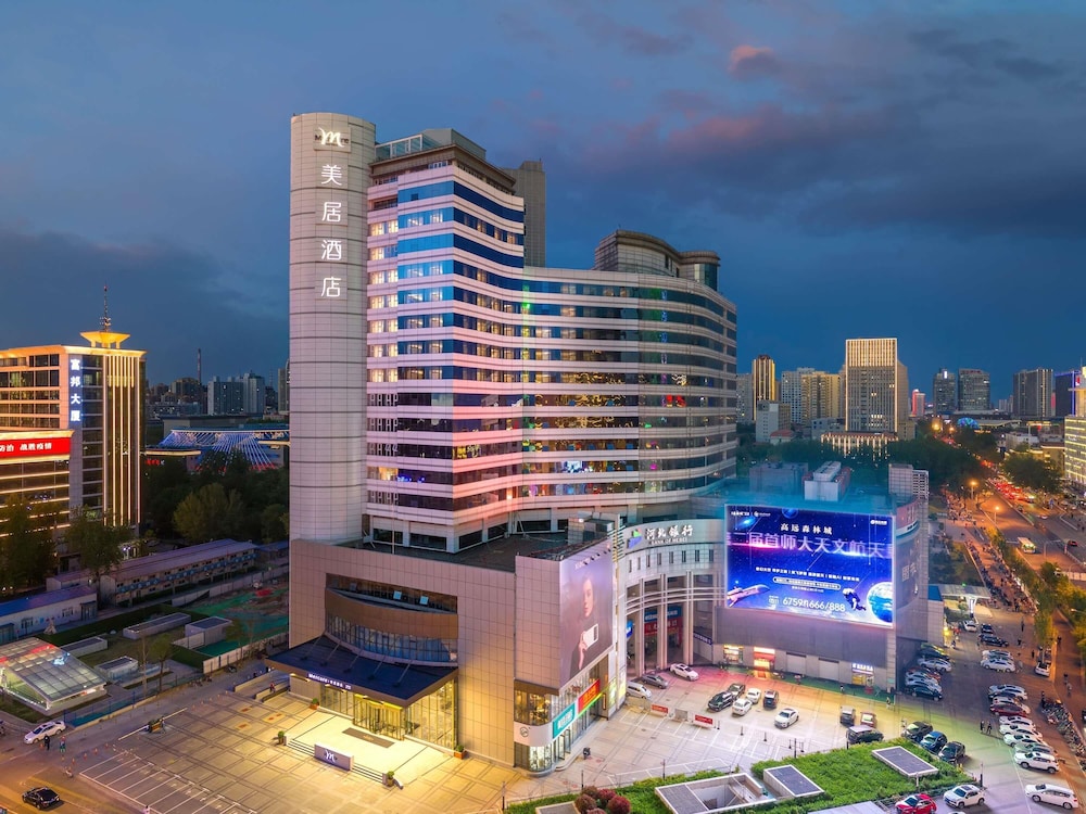 Mercure Shijiazhuang People Square 4/80