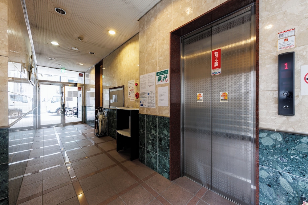 Grande Famille Shimanouchi Dotombori Condo 6/50