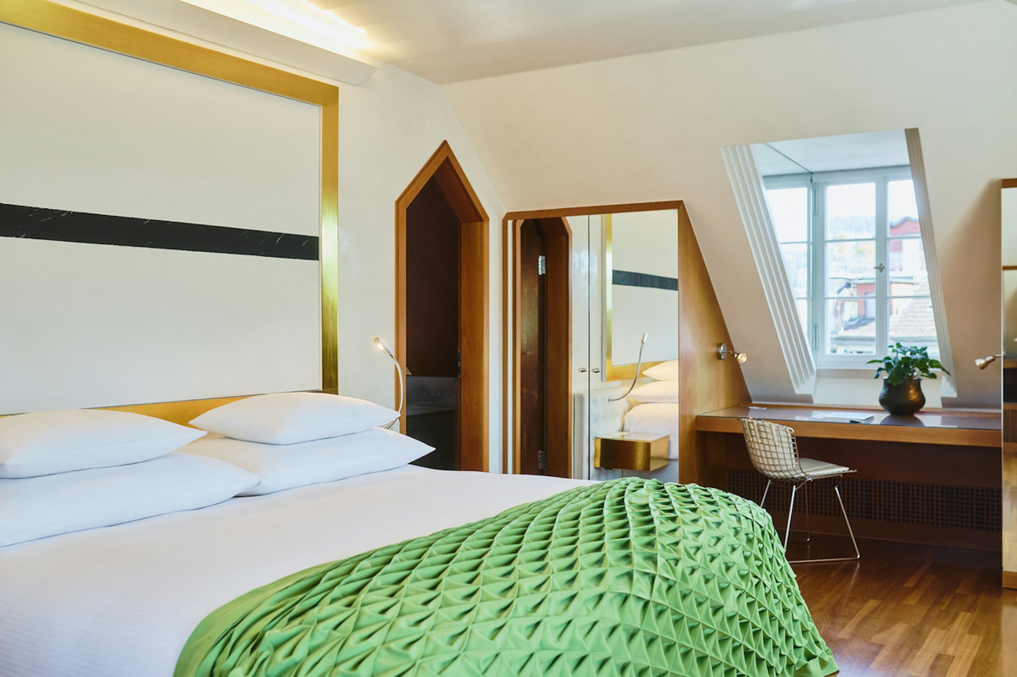Widder Hotel 18/92