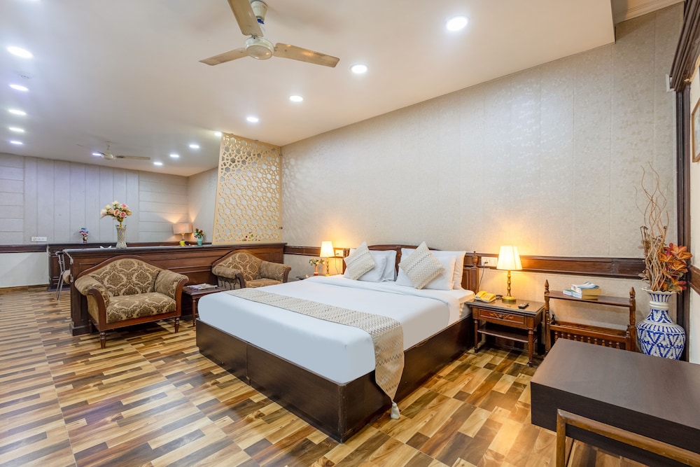 Amar Inn 31/57