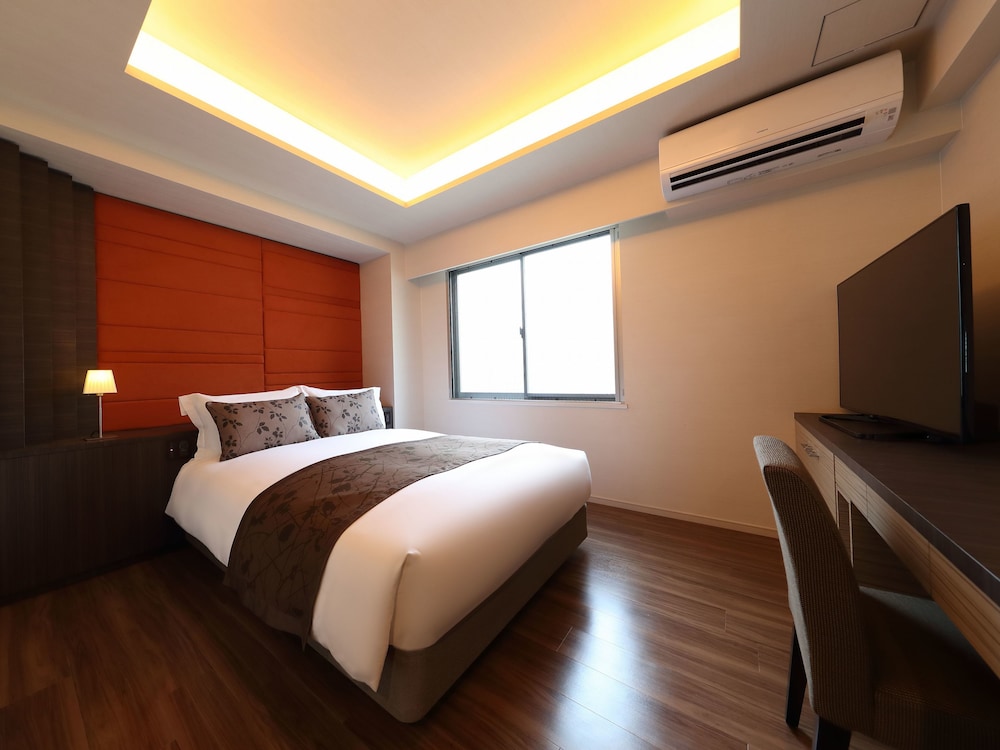 SUPERIOR, DOUBLE BED