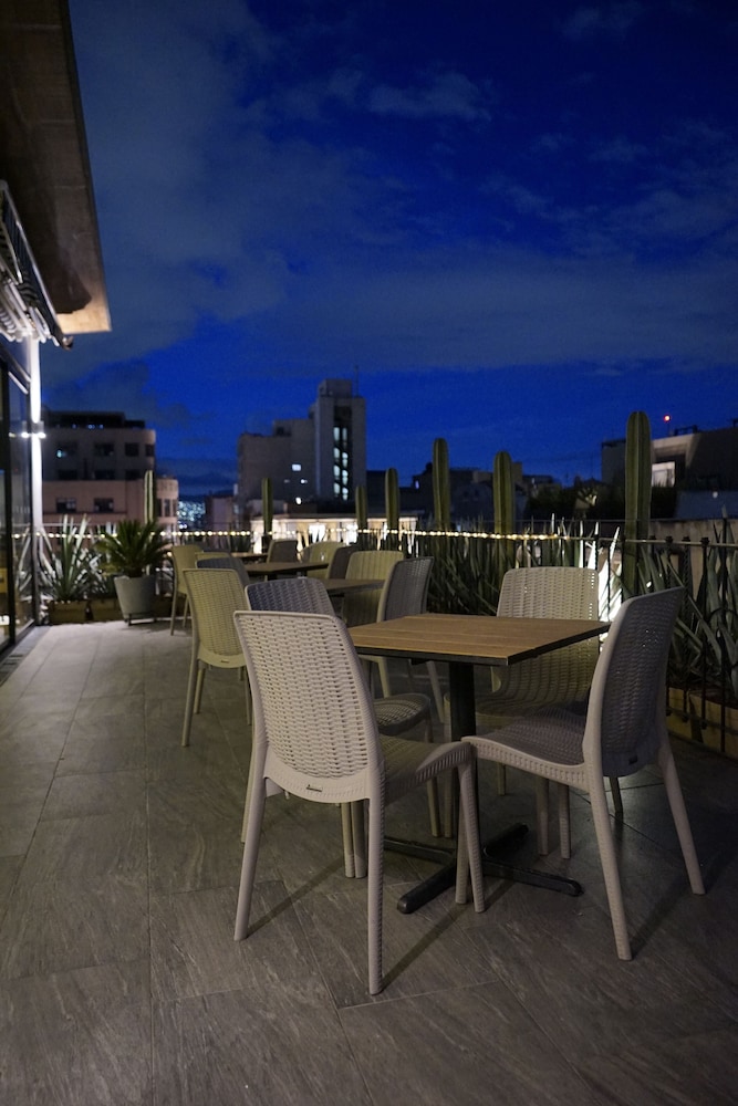 Hotel Principal 39/49