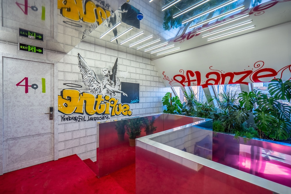 Platforma Design Hotel 12/66