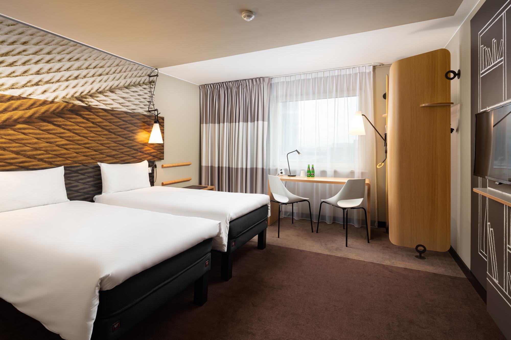 Spacious, Twin Beds