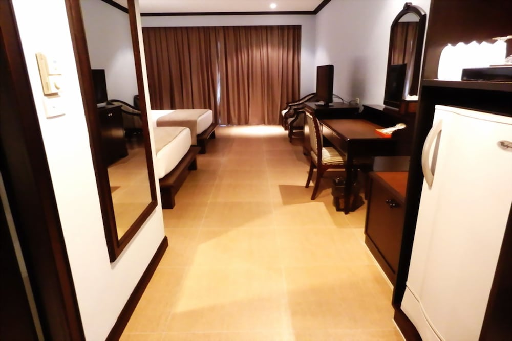 SIR JAMES RESORT SARABURI 17/50